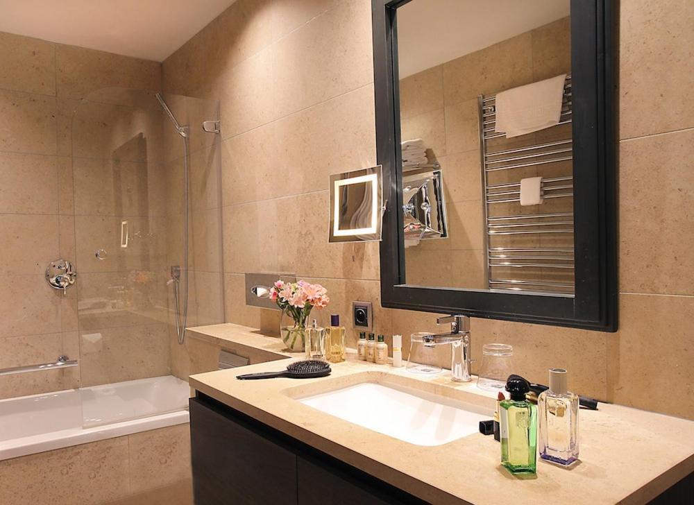 Residence Hoteliere 4 Etoiles Les Mas Du Grand Vallon Mougins Bagian luar foto