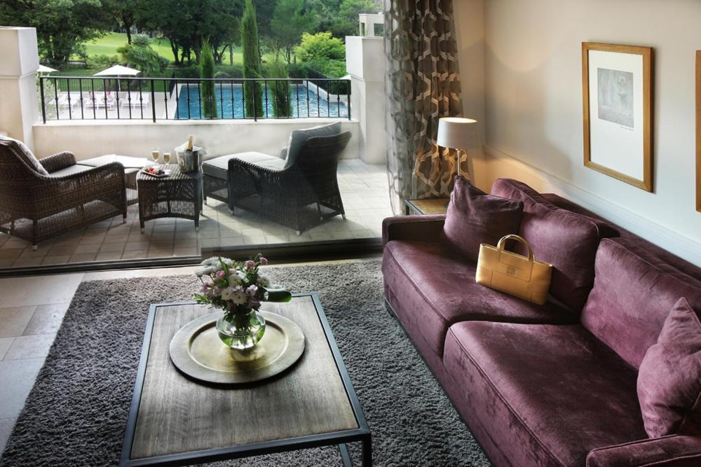 Residence Hoteliere 4 Etoiles Les Mas Du Grand Vallon Mougins Bagian luar foto